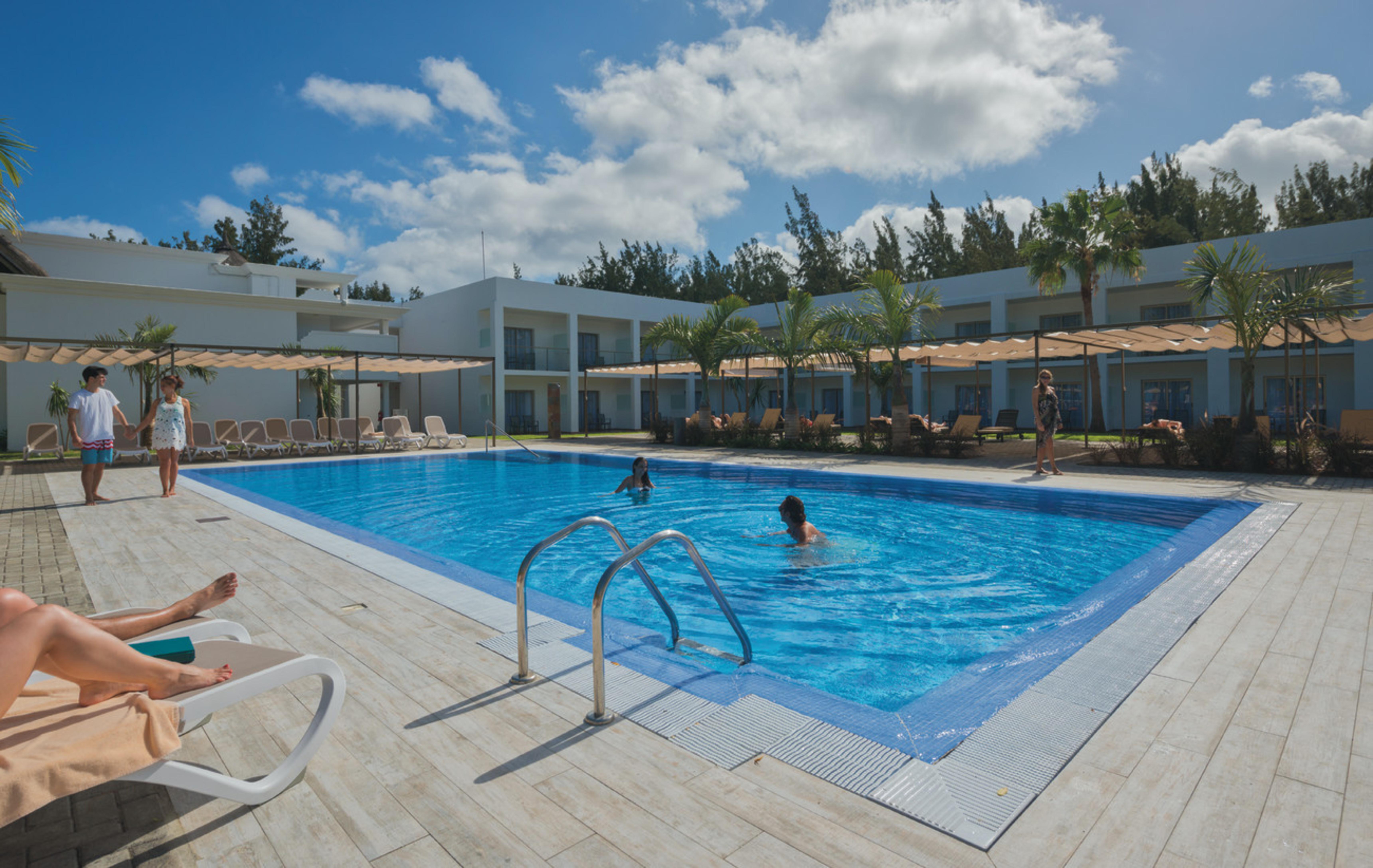 Hotel Riu Palace Mauritius (Adults Only) Ле-Морн Екстер'єр фото