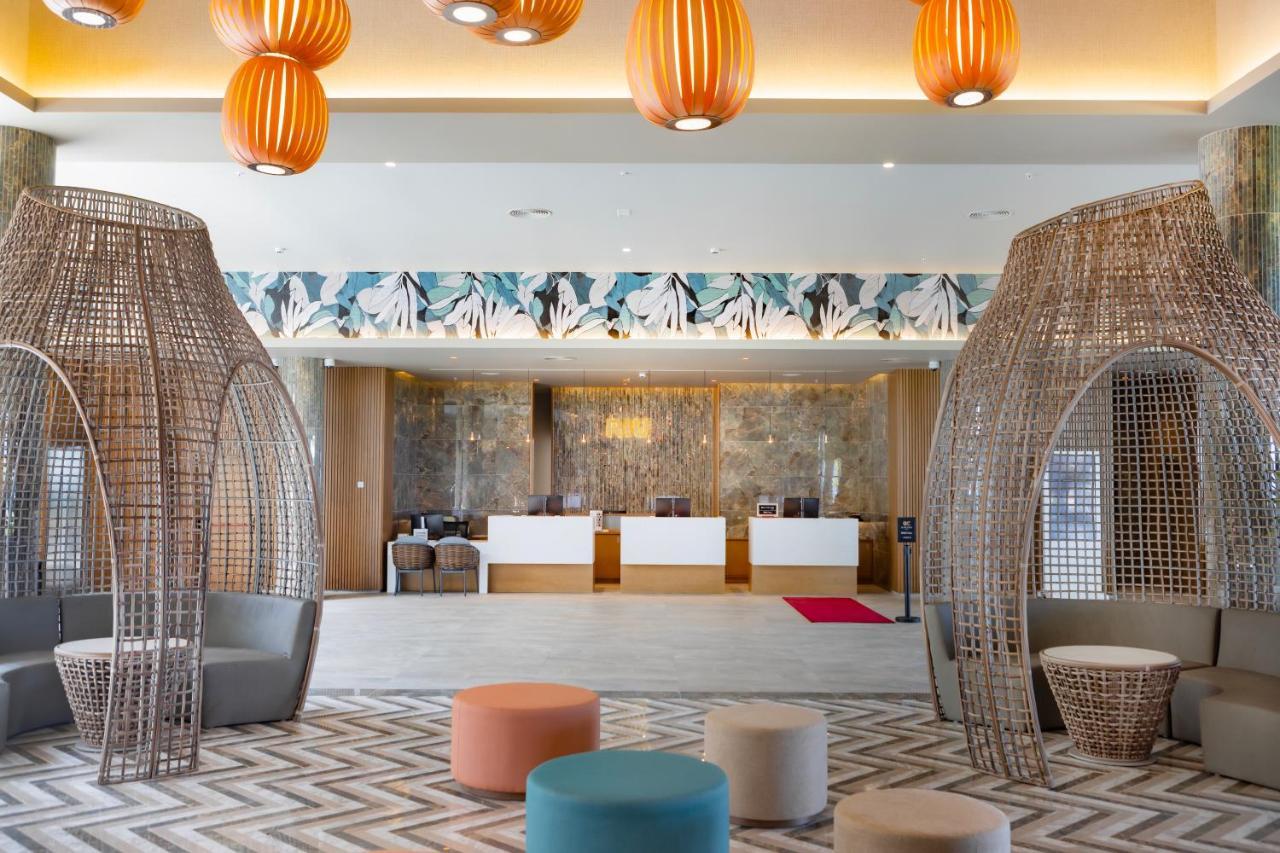 Hotel Riu Palace Mauritius (Adults Only) Ле-Морн Екстер'єр фото